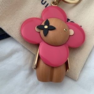 Louis Vuitton Vivianne purse charm